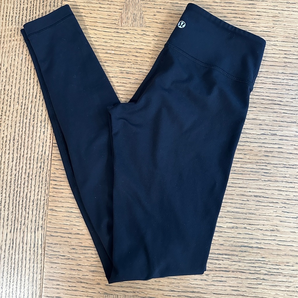 lululemon black size 4 leggings